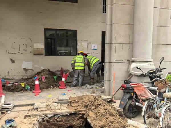 精準(zhǔn)監(jiān)測除隱患！滄州供排水集團(tuán)快速處置供水漏點(diǎn)